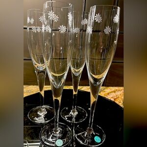 Tiffany & Co champagne flutes *set of four* w/daisy etched glass